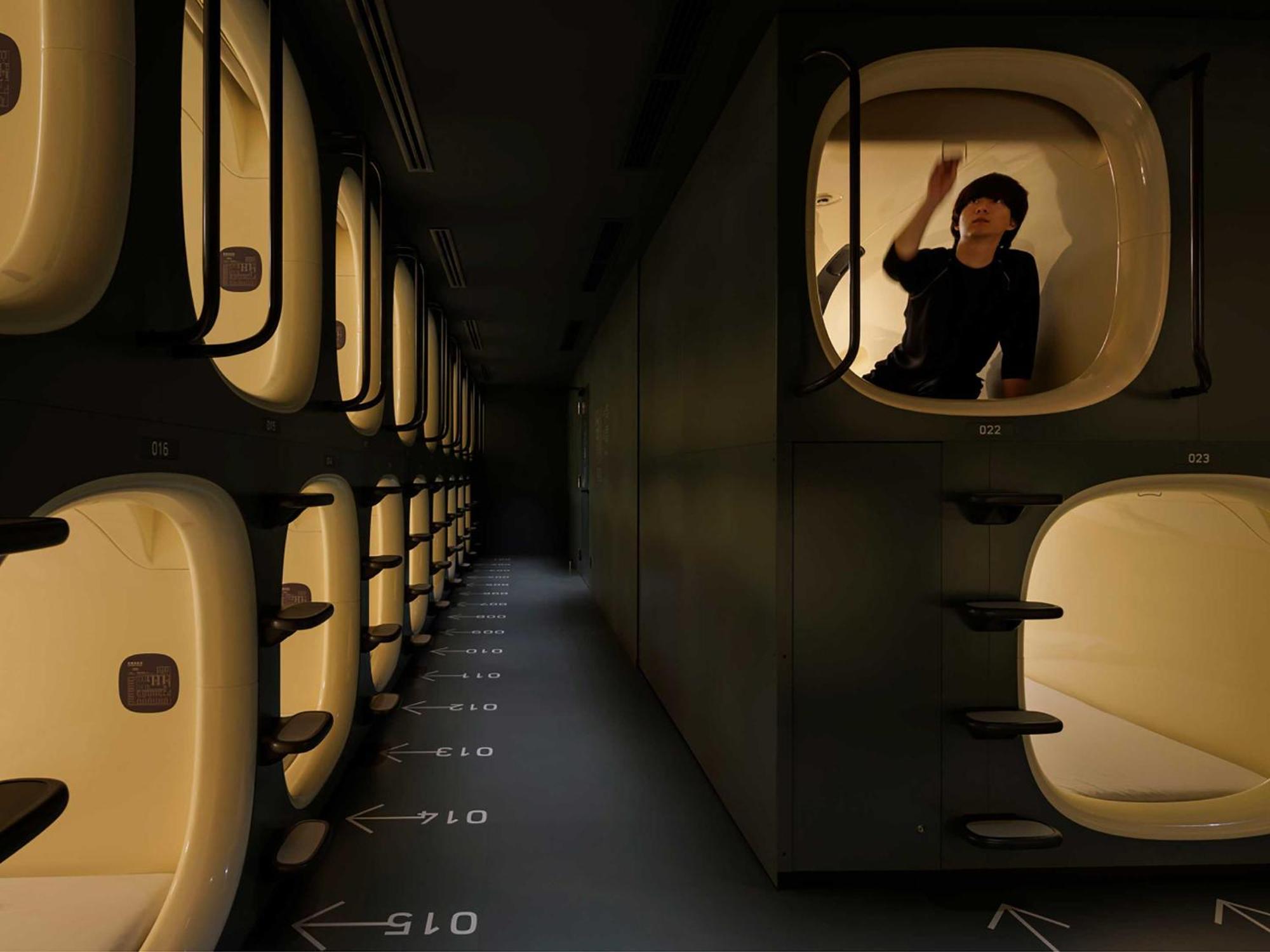 Hôtel capsule 9h Nine Shinagawa Station Sleep Lab For Men